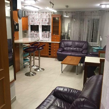 Karmelek Apartament Warszawa Zewnętrze zdjęcie