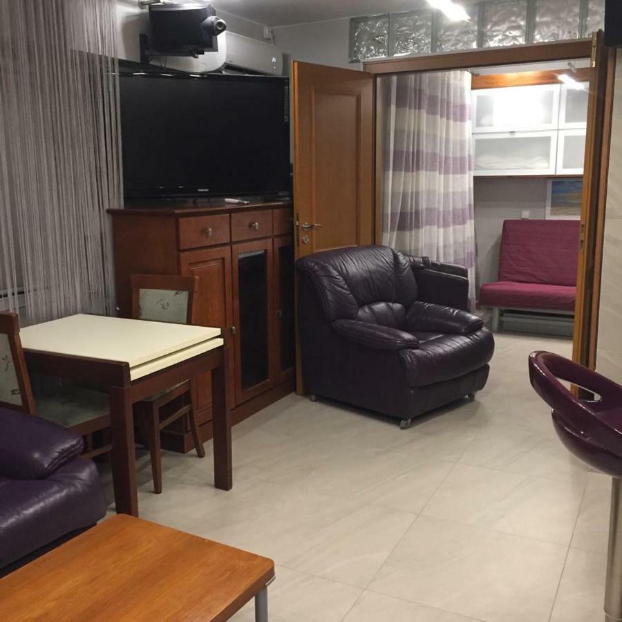 Karmelek Apartament Warszawa Zewnętrze zdjęcie